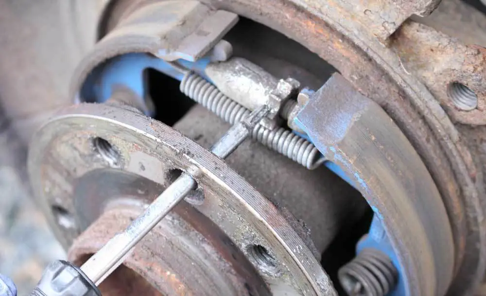 How To Adjust Emergency Brake On Disc Brakes