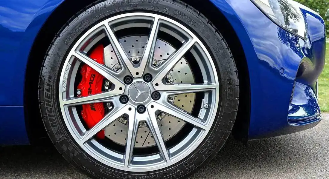 How to paint brake calipers
